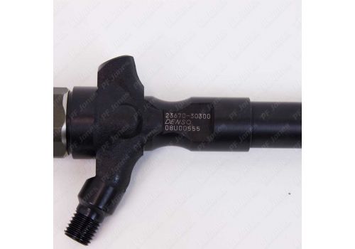 Toyota Hiace 2.5 D 2005-2008 New Denso Diesel Injector DCRI107760